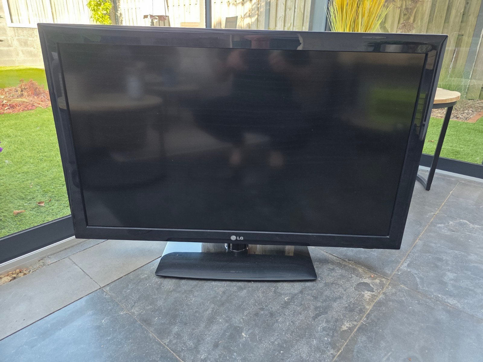 Goed werkende LG TV 42"/107cm., Ophalen, Gebruikt, 50 Hz, 100 cm of meer