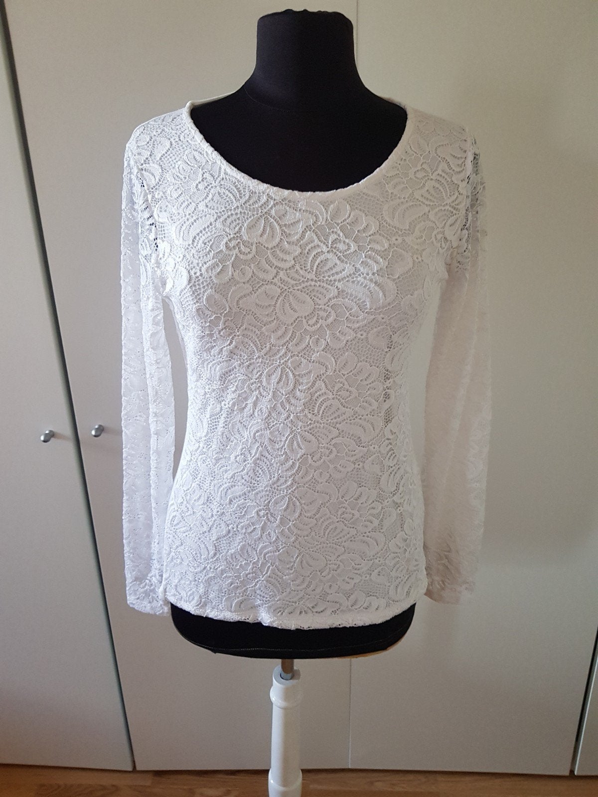 Wit Amisu truitje met kanten mouwen – maat XL *zgan*, Wit, Maat 46/48 (XL) of groter, Ophalen of Verzenden, Zo goed als nieuw