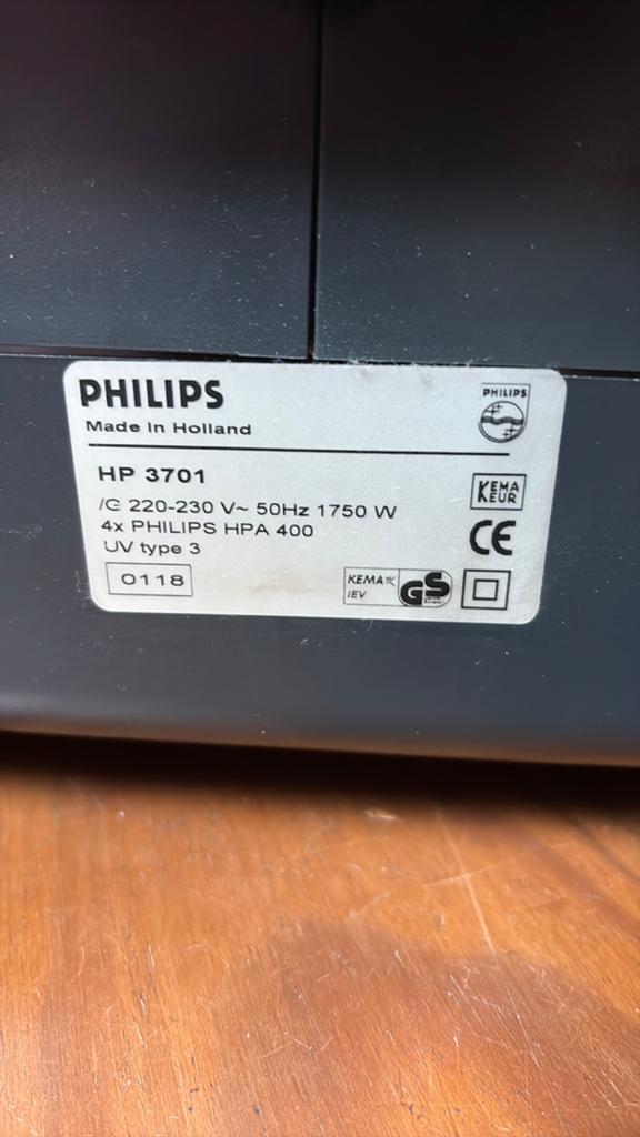 Gratis zonnebank Philips HP3701, Ophalen, Zo goed als nieuw, Zonnebank enkelzijdig, Minder dan 10 lampen