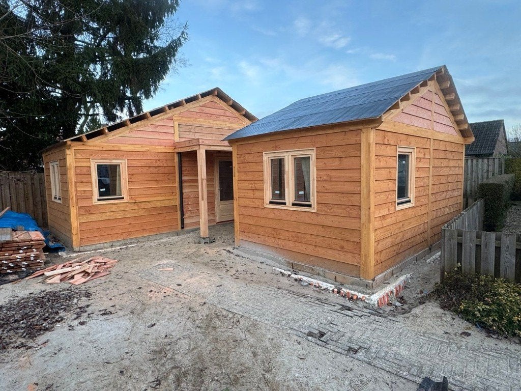 Professionele bouw van houten tuinhuis, veranda, overkapping, Tuinhuis, Nieuw, Zonder ramen, 400 cm of meer