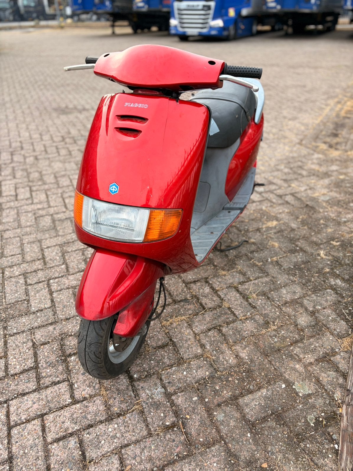 Piaggio Sfera 125cc, Ophalen