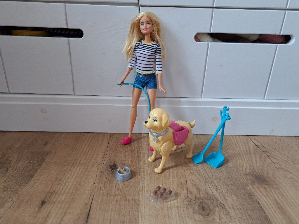 Barbie met hond, Ophalen of Verzenden, Zo goed als nieuw, Barbie