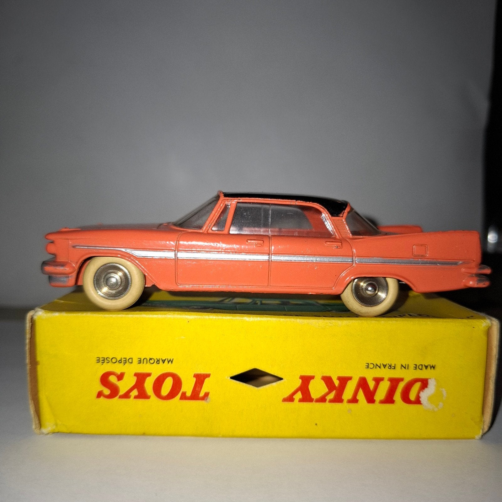 Dinky Toys De Soto 59 Meccano Frankrijk met originele doos, Hobby en Vrije tijd, Modelauto's | 1:43, Ophalen of Verzenden