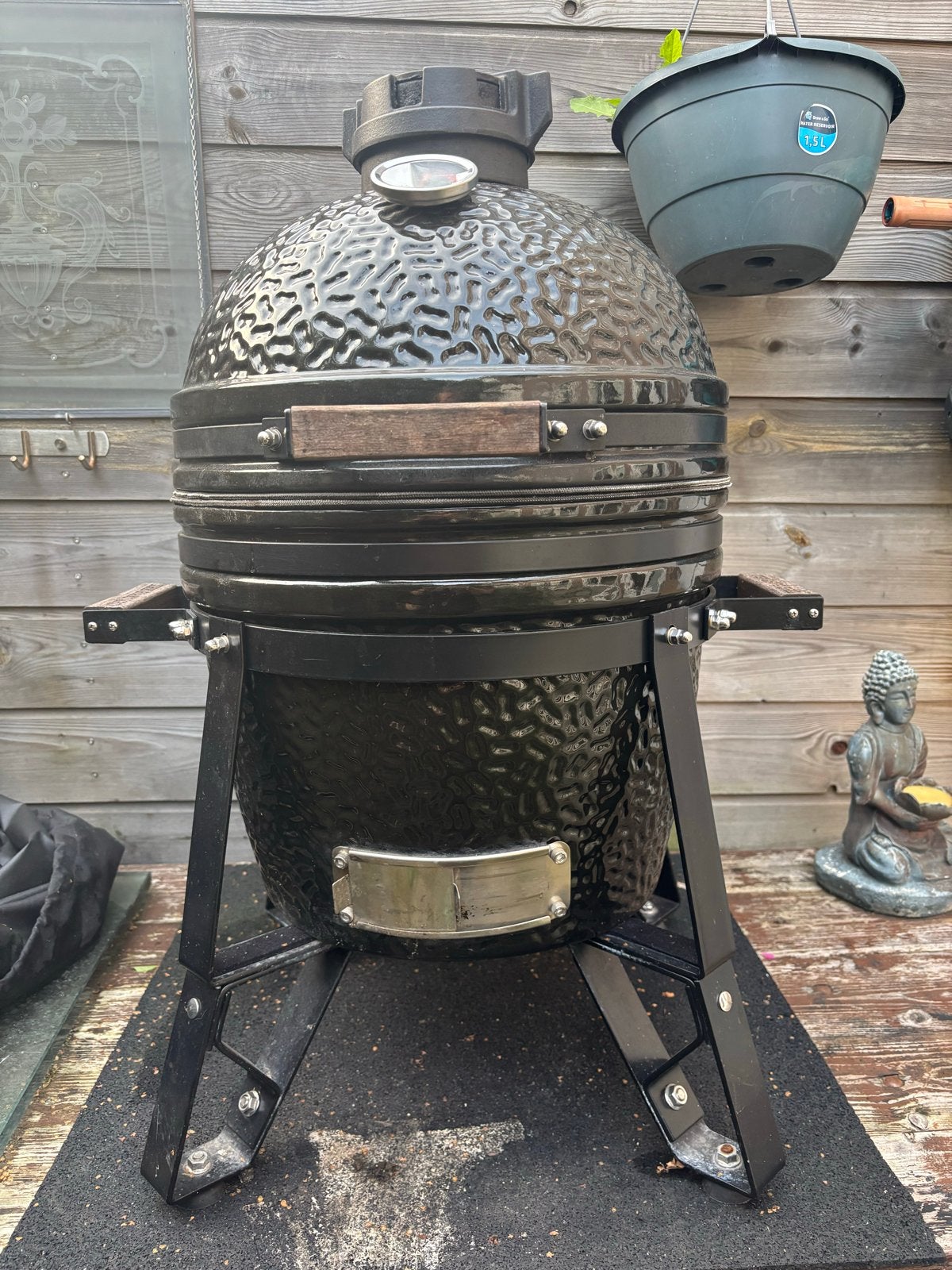 The Bastard Compact Kamado BBQ - moet weg!!  Ivm verhuizing, Tuin en Terras, Ophalen, Gebruikt