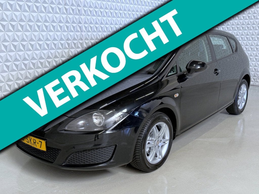 Seat Leon 1.6 TDI Ecomotive EXPORTPRIJS / EX BPM (2011), Voorwielaandrijving, Euro 5, Gebruikt, 1225 kg