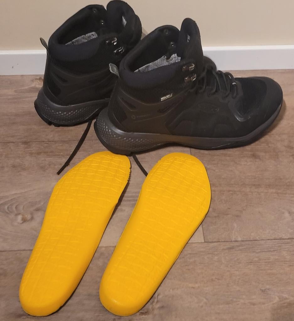 Keen Explore Mid Waterproof, Kleding | Heren, Ophalen of Verzenden, Zo goed als nieuw, Zwart, Wandelschoenen of Bergschoenen