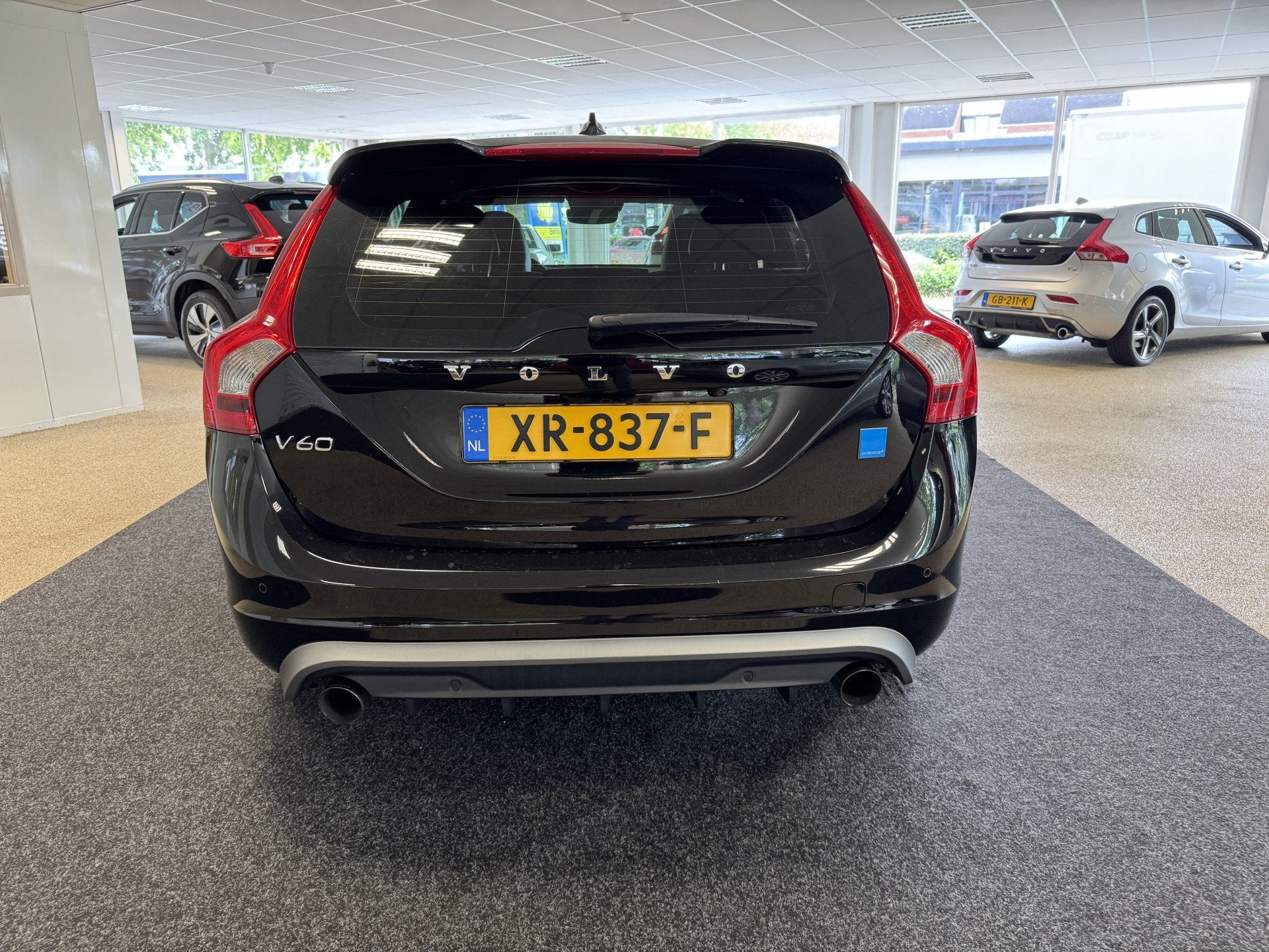 Volvo V60 2.0 T6 AWD Polestar Een kanon van een auto van een, Auto's, Dealer onderhouden, 1969 cc, Zwart, Sportstoelen