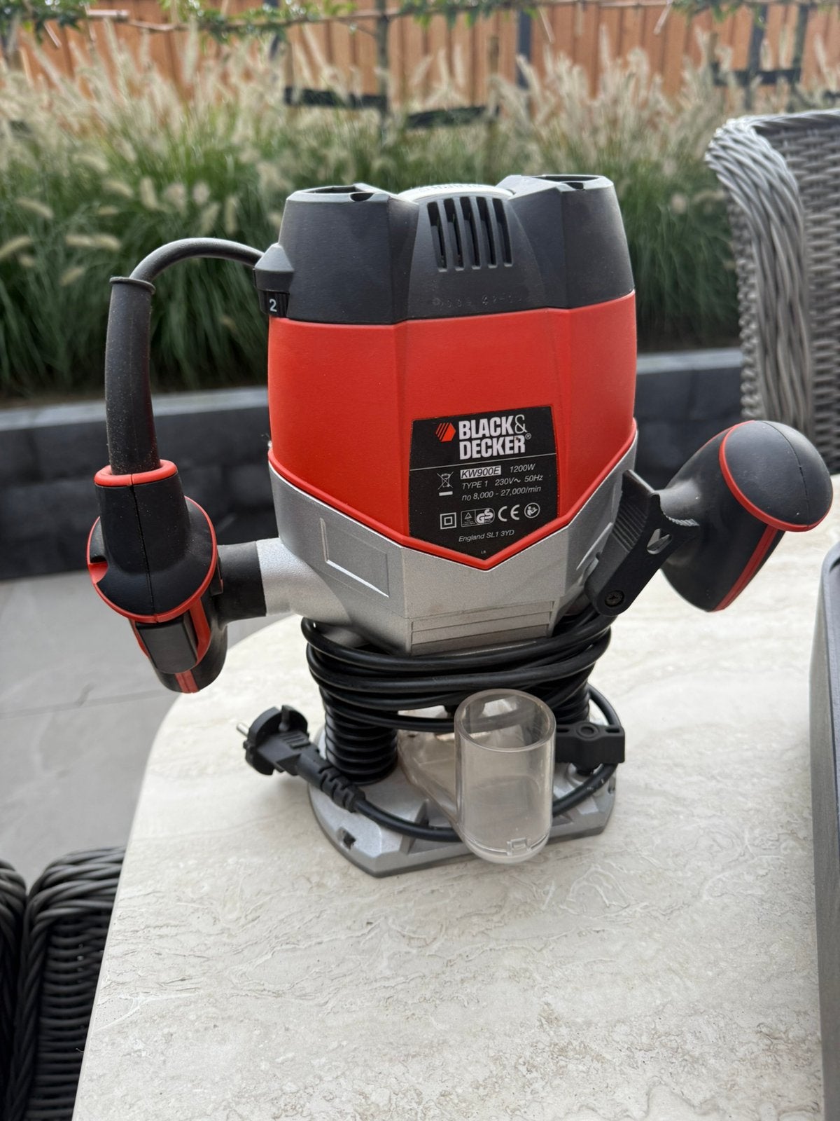 Bovenfrees black & decker, Doe-het-zelf en Verbouw, Gereedschap | Freesmachines, Ophalen of Verzenden, Zo goed als nieuw, Elektrisch