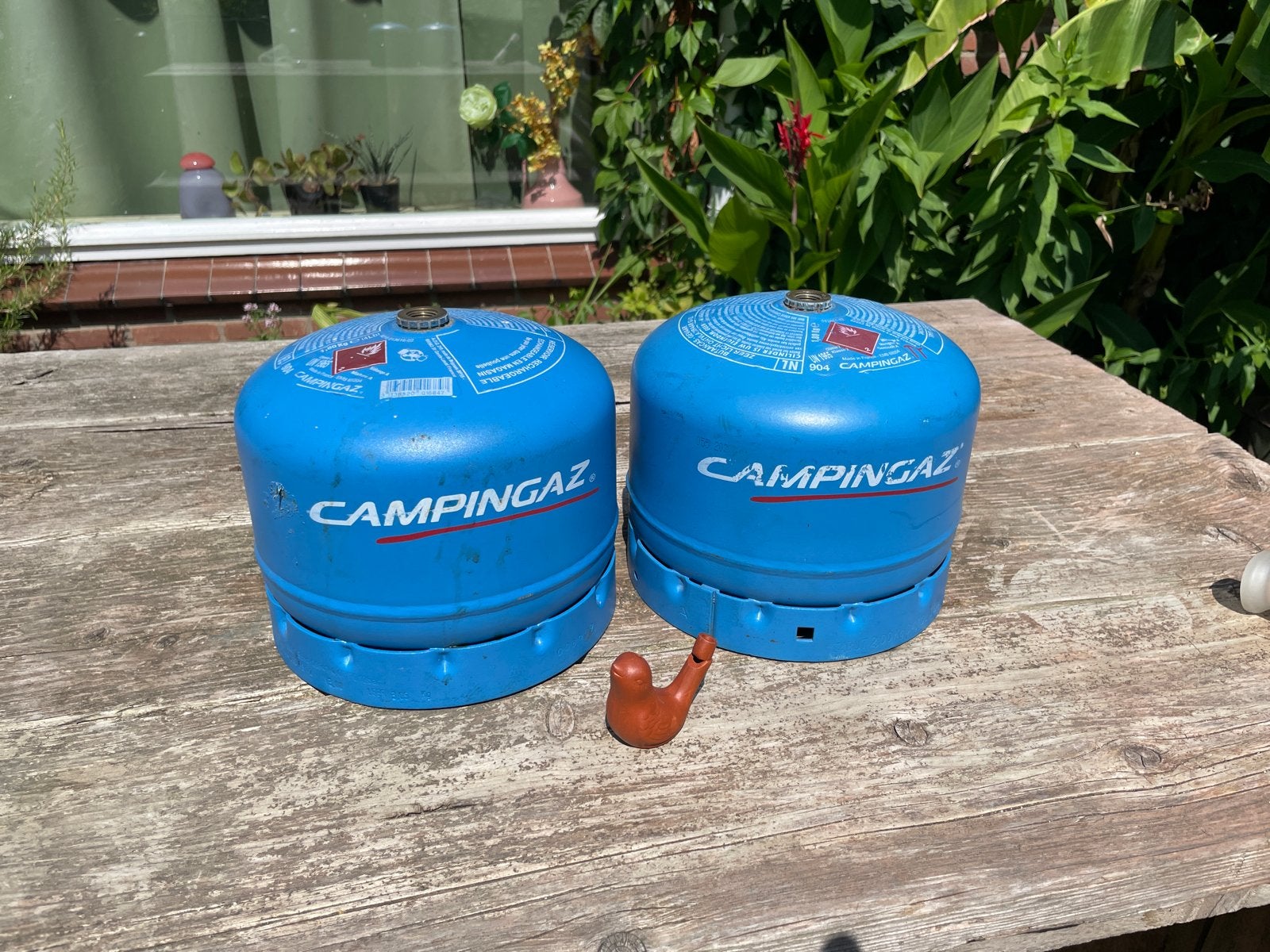 2x Campingaz gasflesjes voor campingkooktoestel, Ophalen, Gebruikt