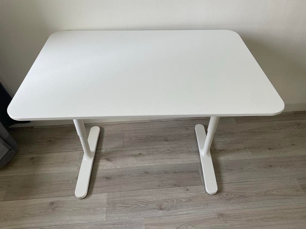 Ikea bekant bureau 120 x 80, Ophalen, Kunststof, 100 tot 150 cm, 50 tot 100 cm