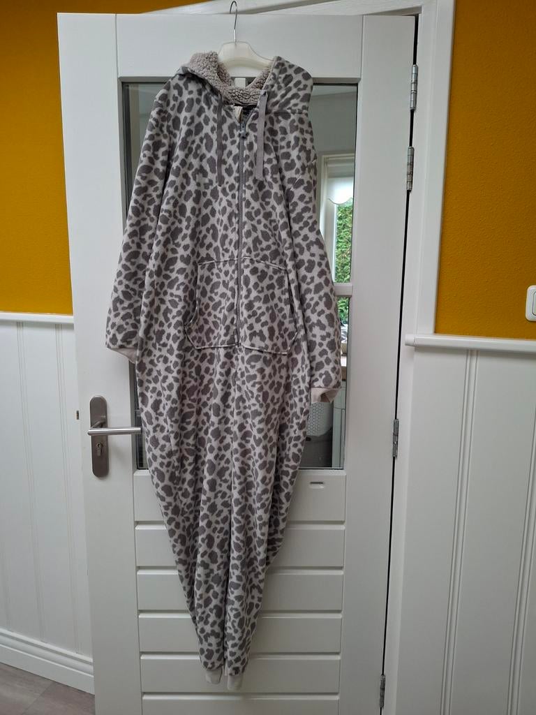 Onesie, Maat 38/40 (M), Zo goed als nieuw, Grijs, Esmara