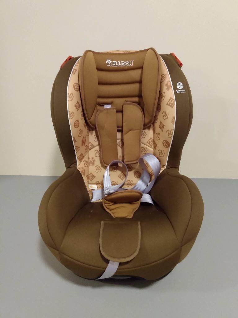 Welldon Autostoel Cuddle Me Bruin - 9-25kg, Autogordel, Ophalen of Verzenden, Zo goed als nieuw, Overige merken