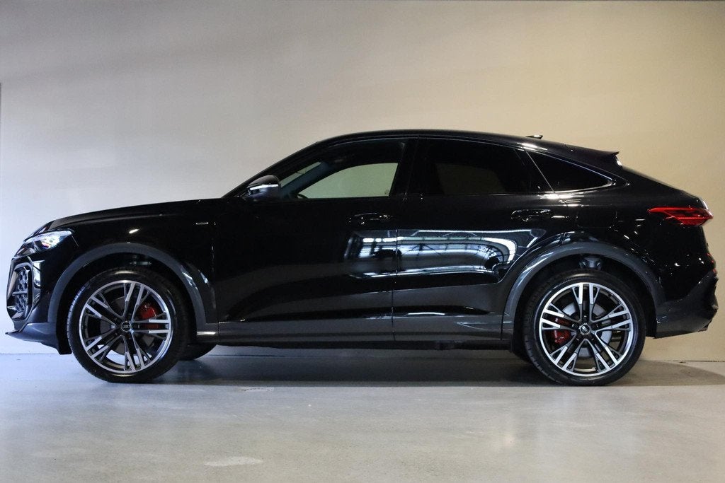 Audi Q5 Sportback quattro S edition Competition 367 pk |Pano, Auto's, Audi, Automaat, 12 maanden, Stof, Gebruikt
