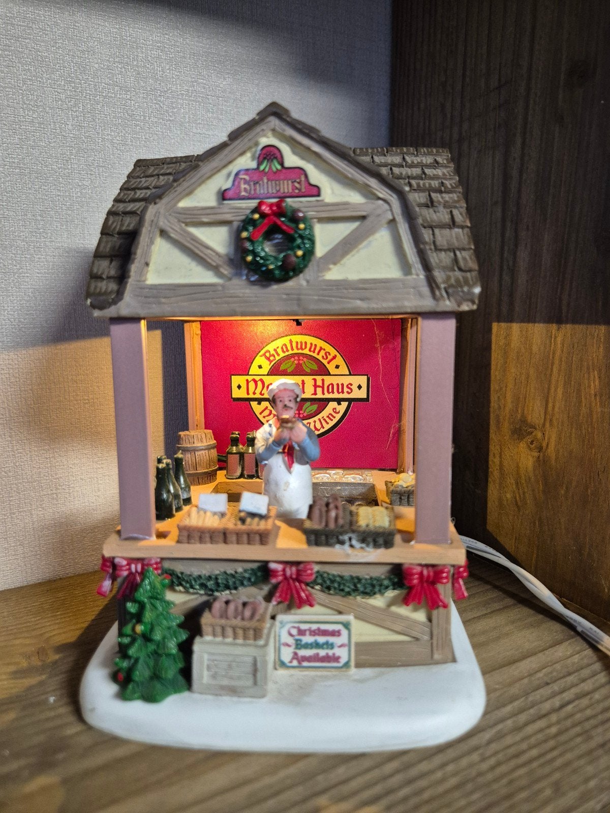 lemax bratwurst house verlicht kerstdorp kersthuisjes, Diversen, Ophalen of Verzenden, Zo goed als nieuw