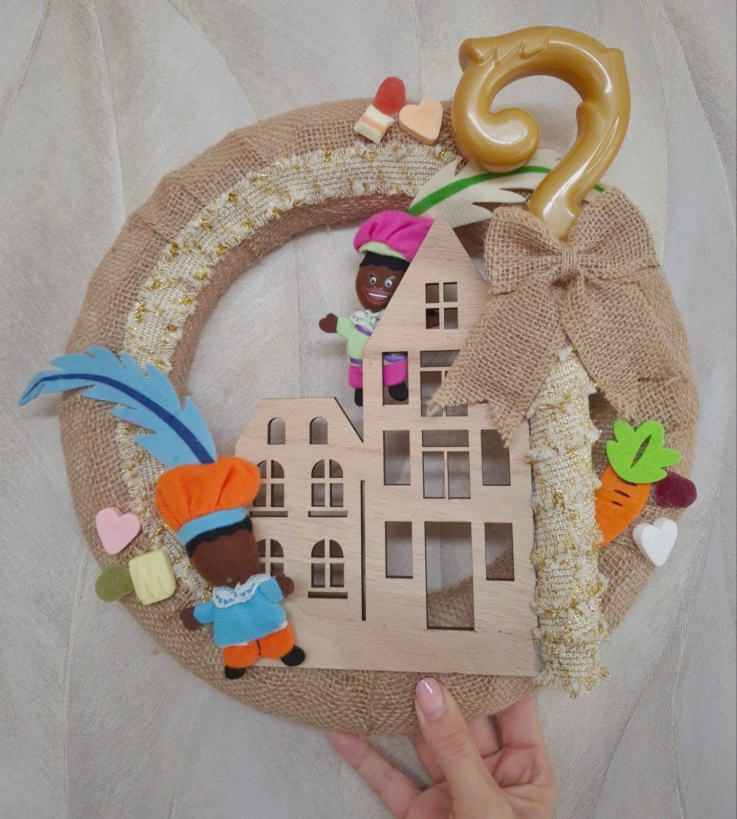 sinterklaas krans met huizen en zwarte pietjes, Diversen, Ophalen of Verzenden, Nieuw