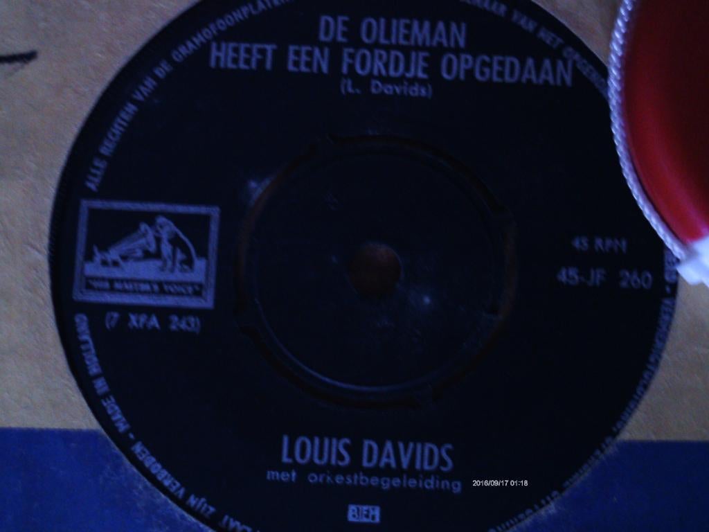 louis davids - de olieman heeft een fordje opgedaan 3mei, 7 inch, Single, Ophalen of Verzenden, Zo goed als nieuw