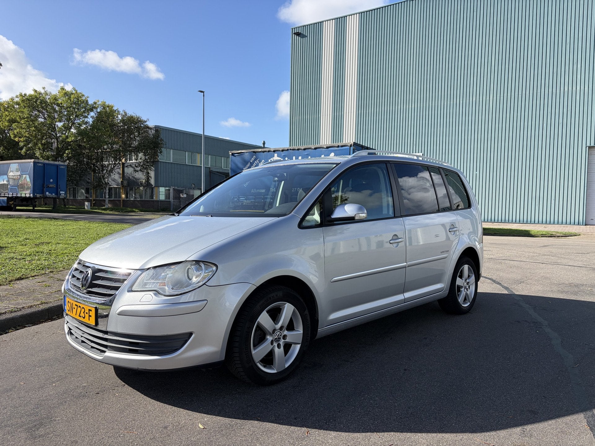 Volkswagen Touran 1.4 TSI Highline Automaat 141 PK. Mooie en, Stof, Gebruikt, 4 cilinders, Bedrijf