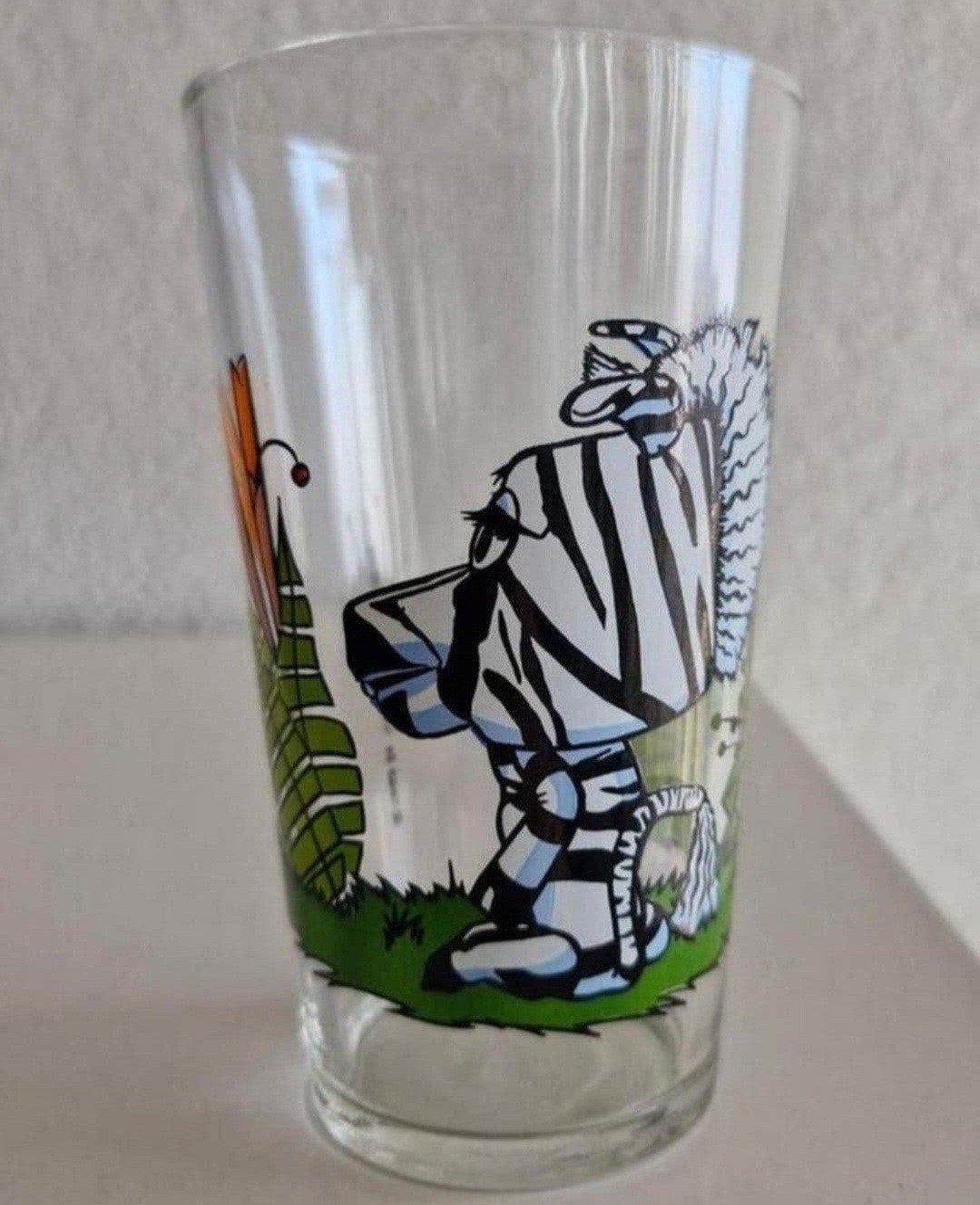 Fabeltjeskrant Glas Zaza Zebra, Ophalen of Verzenden, Zo goed als nieuw, Frisdrankglas