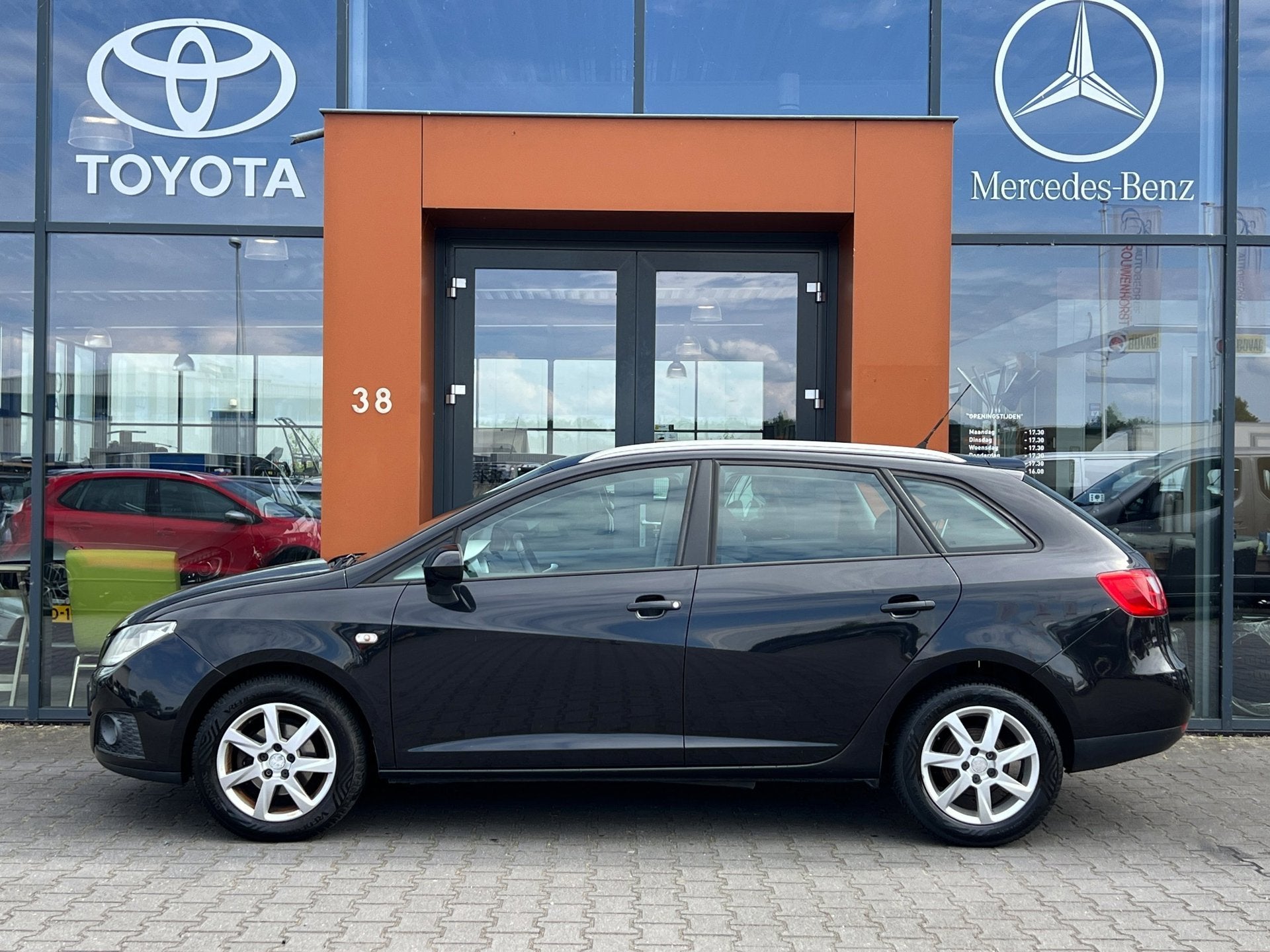 Seat Ibiza ST 1.2TDI|Cruise|Isofix|Airco|El. ramen+Spiegels, Voorwielaandrijving, Euro 5, Gebruikt, Traction-control