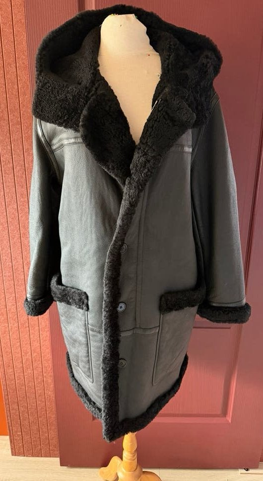 Winterjas leer/lammy/shearling Dondup zwart maat 38/40/42, Verzenden, Zo goed als nieuw, Maat 38/40 (M), Zwart