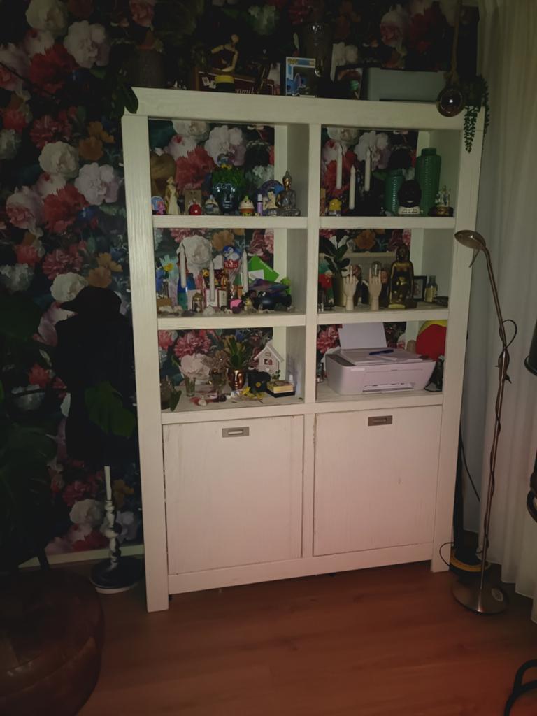 Kast hout, Ophalen, Zo goed als nieuw