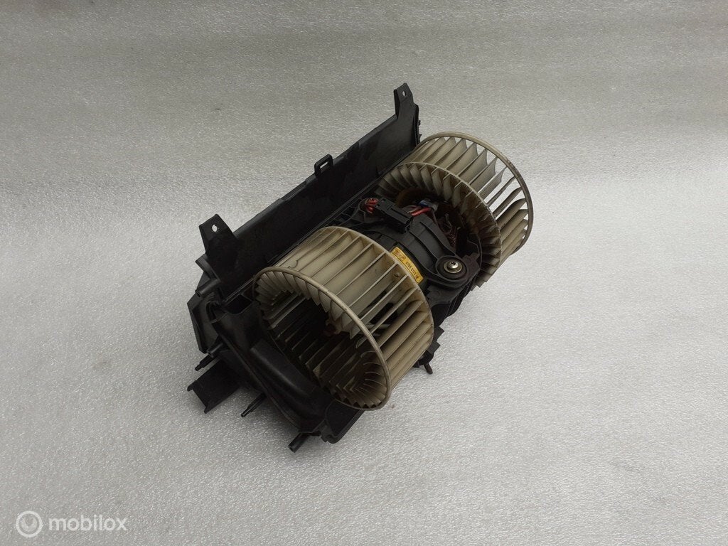 Kachelmotor Range Rover L322 Vogue Kachel Fan Blower motor, Auto-onderdelen, Land Rover, Ophalen of Verzenden, Gebruikt, Land Rover