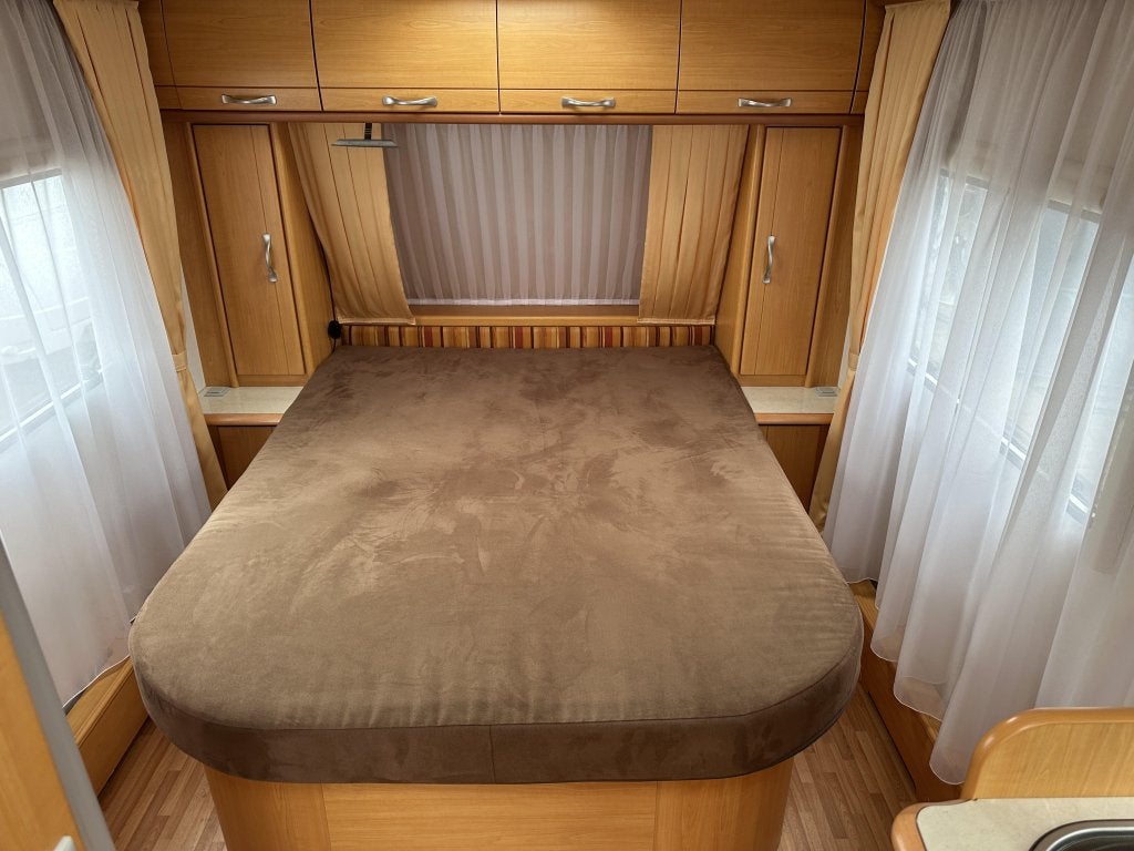LMC Munsterland 485 D Queensbed, Voortent, (((Zondag open))), Caravans en Kamperen, Bedrijf, 4 tot 5 meter, Overige typen, LMC en Münsterland