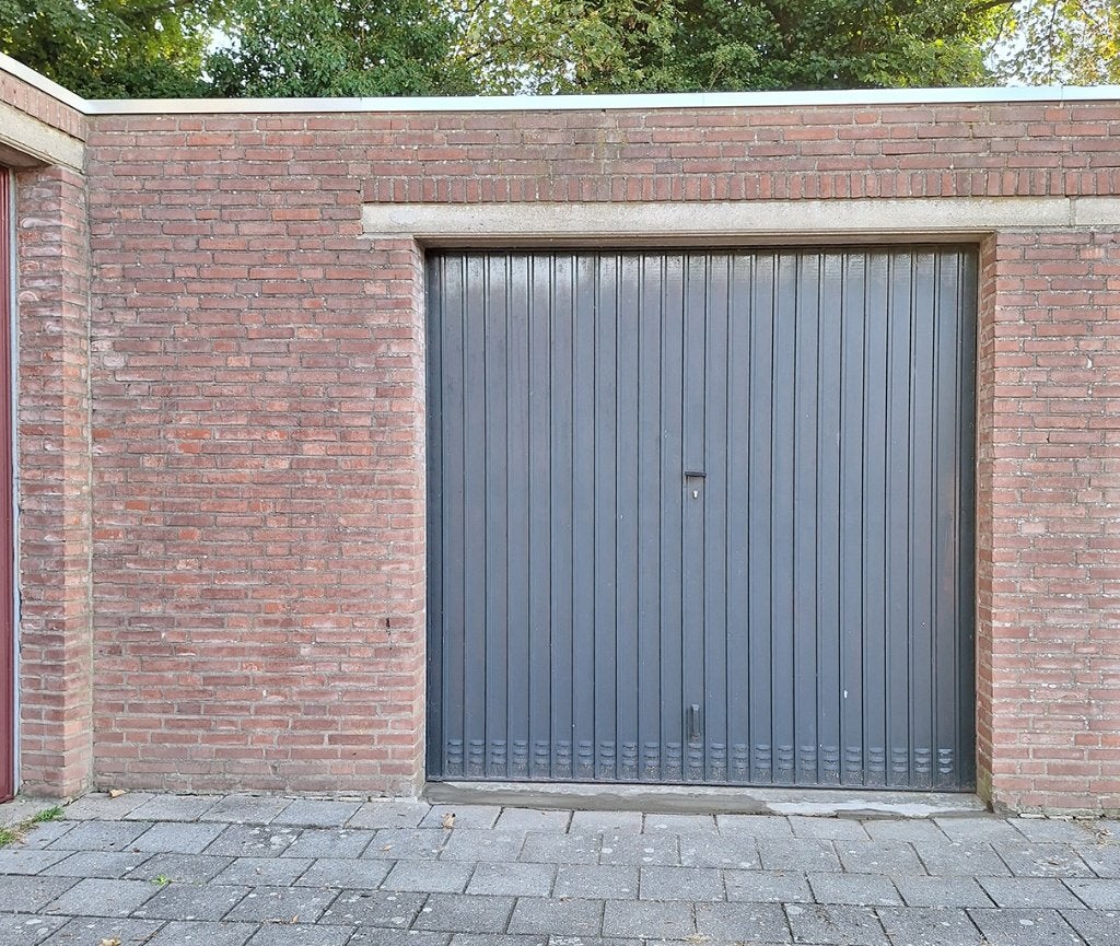 Garagebox te huur aan de Koffiebos te Halsteren