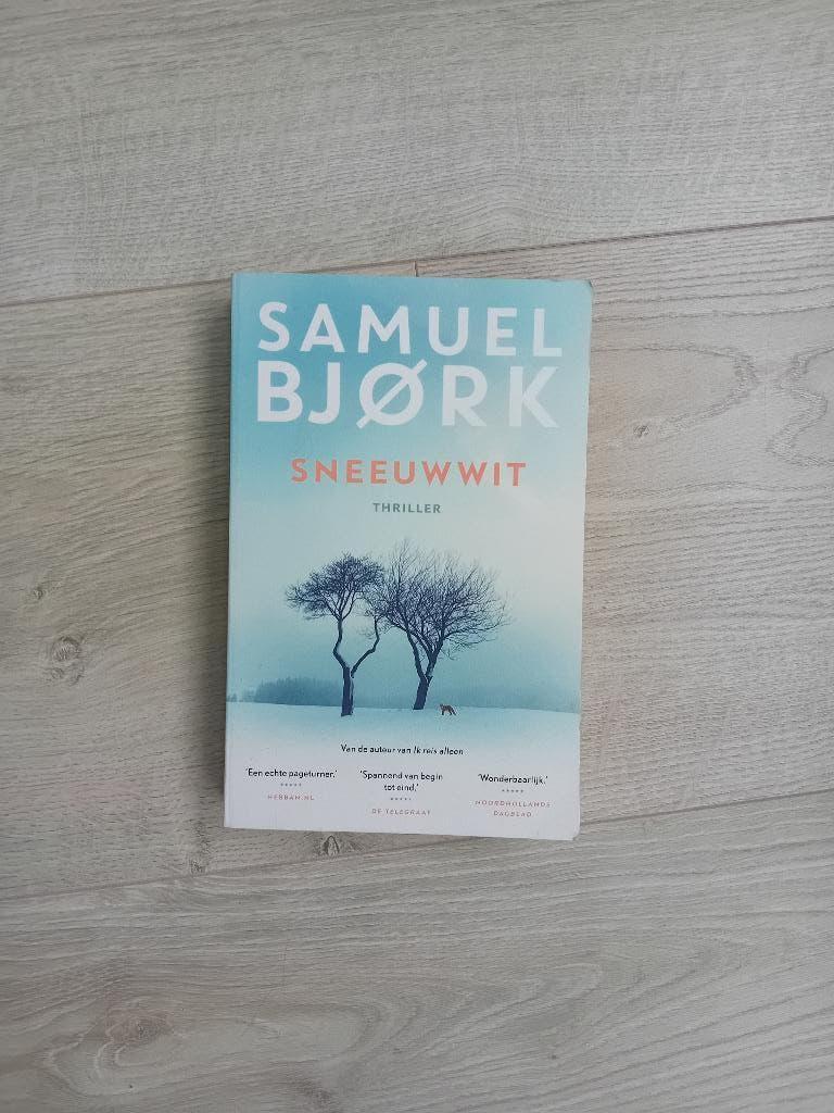Sneeuwwit, Samuel Bjork, Boeken, Ophalen of Verzenden, Gelezen, Samuel Bjørk