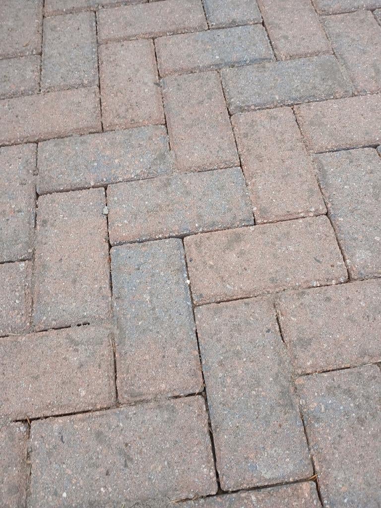Gratis 70m² nette klinkers blauw/rood genuanceerd., Tuin en Terras, Tegels en Klinkers, Ophalen, Gebruikt, Beton, Klinkers