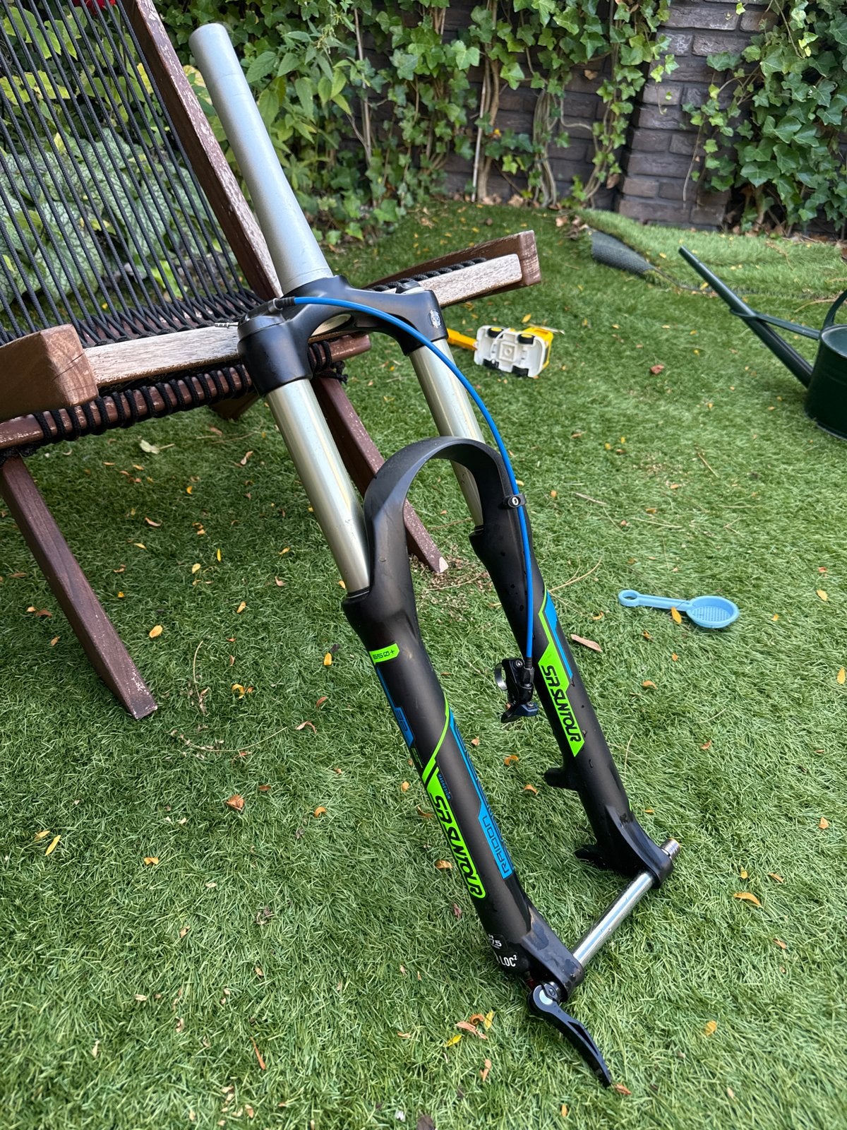 SR Suntour Raidon 32 vork 27.5+ 110 - Zo goed als nieuw, Overige materialen, Ophalen of Verzenden, Zo goed als nieuw, Voorvork