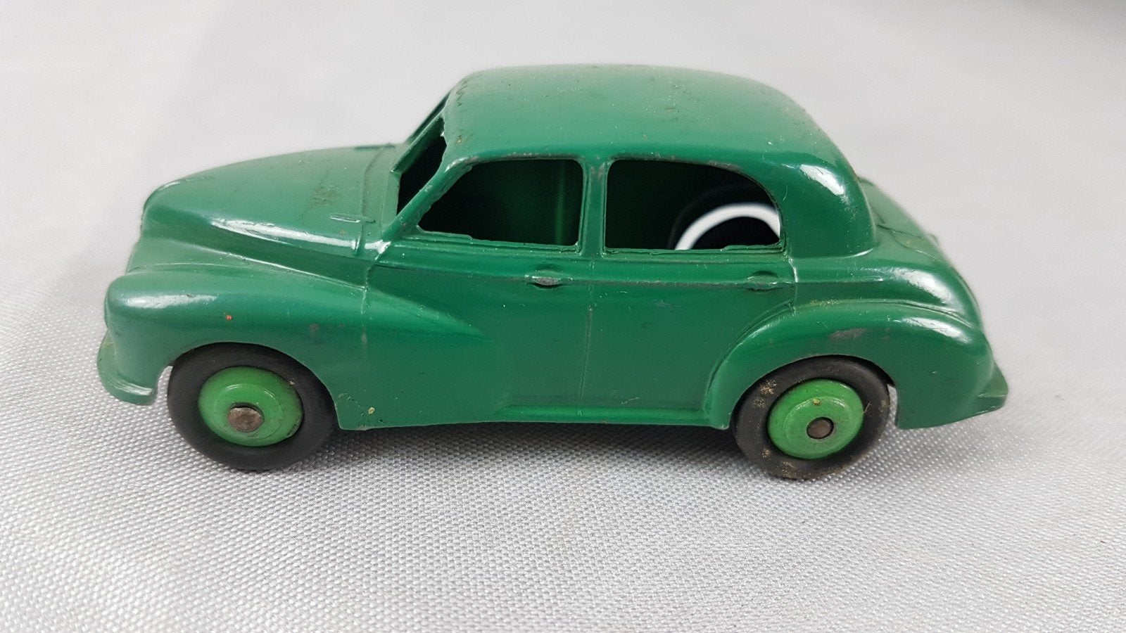 Vintage Dinky Toys Morris Oxford Groen Gegoten Auto, Ophalen of Verzenden, Gebruikt, Auto