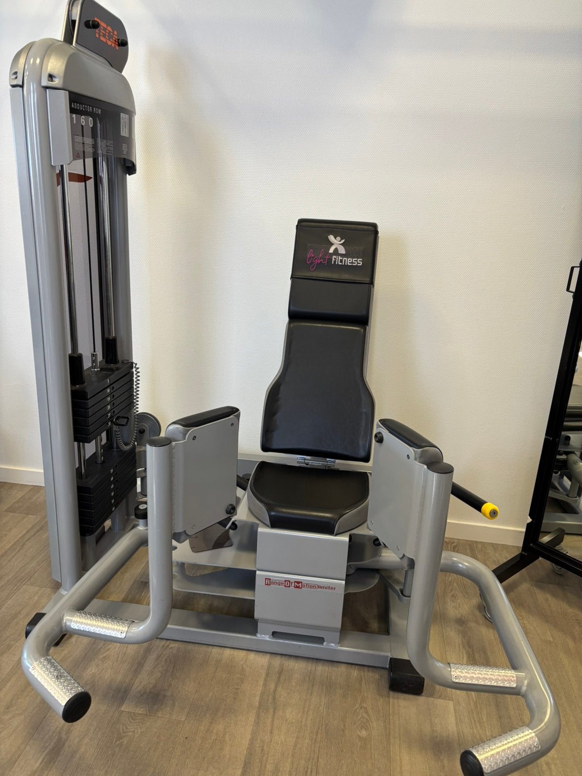 TECA Adductor R.O.M. 5 - 60 kg, Sport en Fitness, Fitnessmaterialen, Gebruikt, Overige typen, Benen, Ophalen