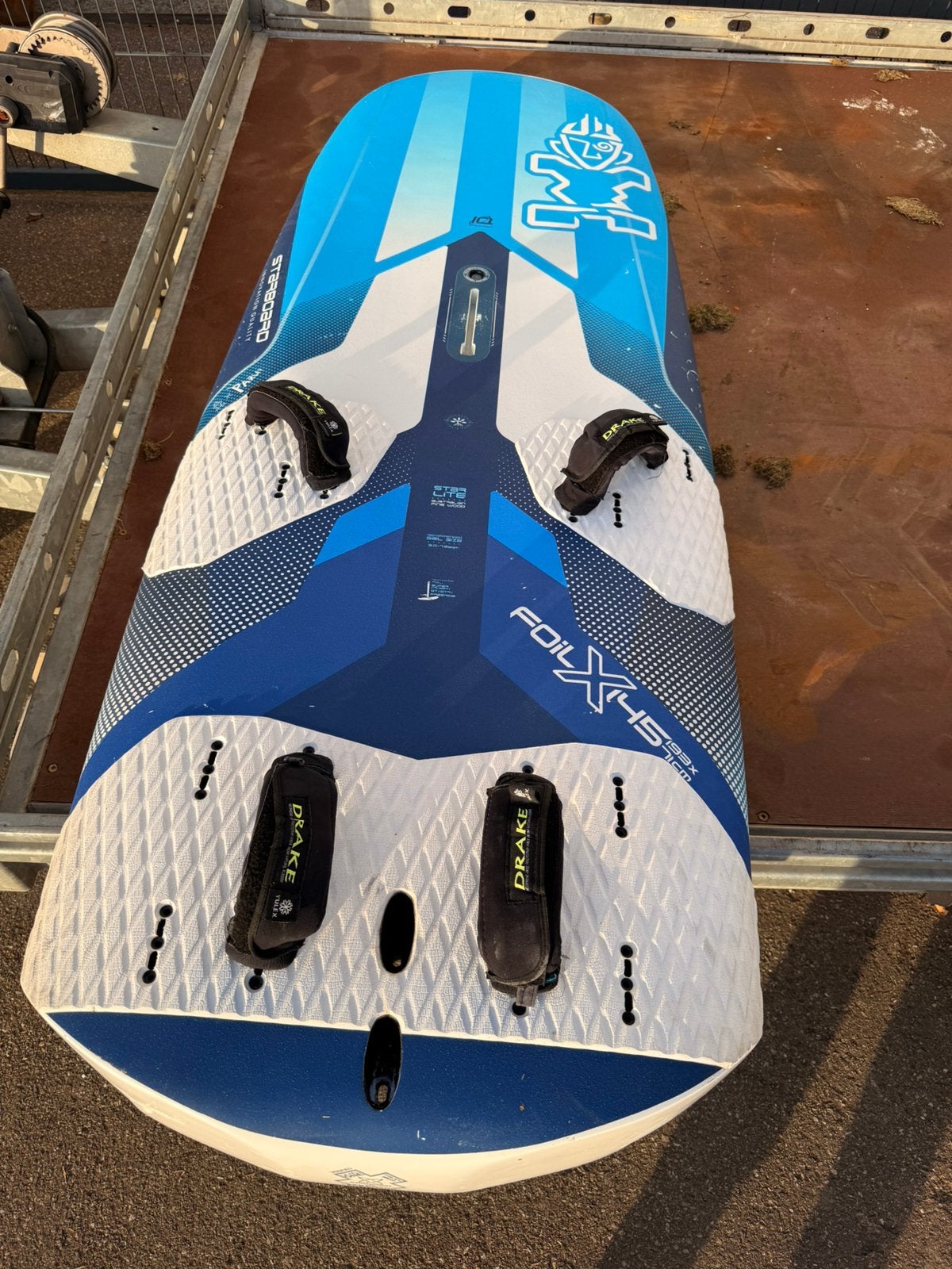 Ingeruild: Starboard Foil X 145 - Foilboard Freeride, Ophalen, Gebruikt, Minder dan 250 cm, Starboard