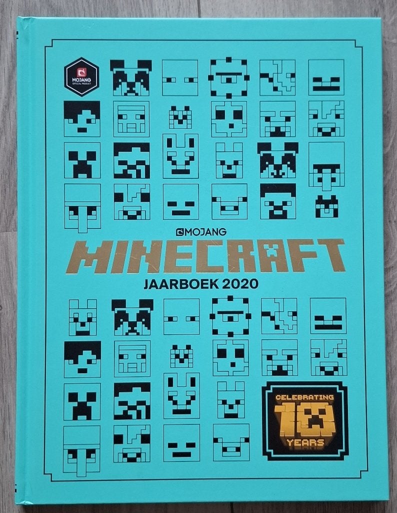Minecraft jaarboek 2020., Ophalen of Verzenden, Gelezen