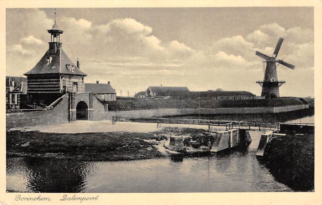 Gorinchem Dalempoort met molen Nooit Volmaakt, Ophalen of Verzenden, 1920 tot 1940, Ongelopen, Zuid-Holland