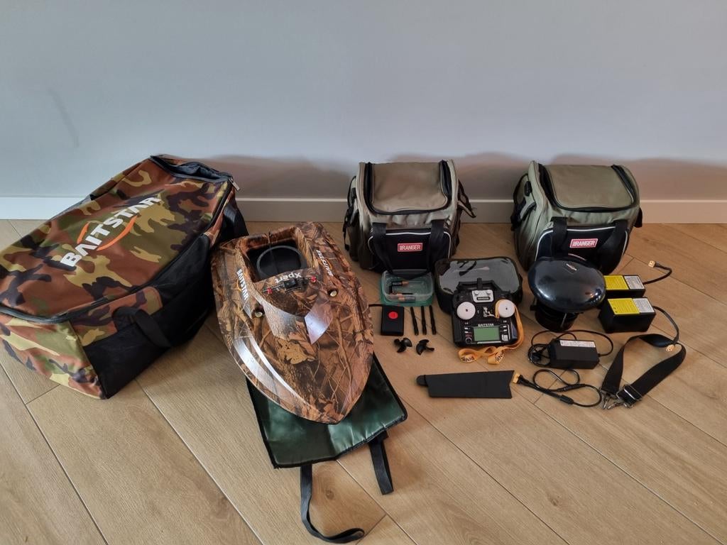 Baitstar Xpert voerboot met GPS autopilot, fishfinder, etc, Ophalen of Verzenden, Overige typen