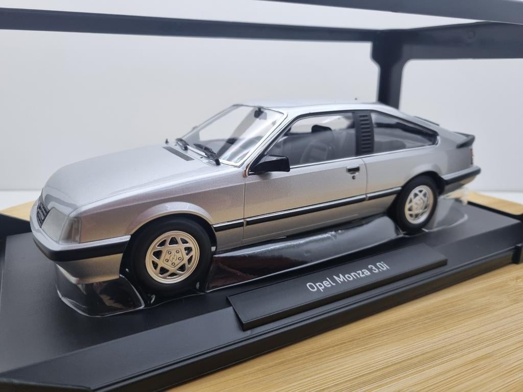 Norev Opel Monza 3.0i Zilvergrijs Metallic Limited Edition!, Auto, Nieuw, Norev, Ophalen of Verzenden