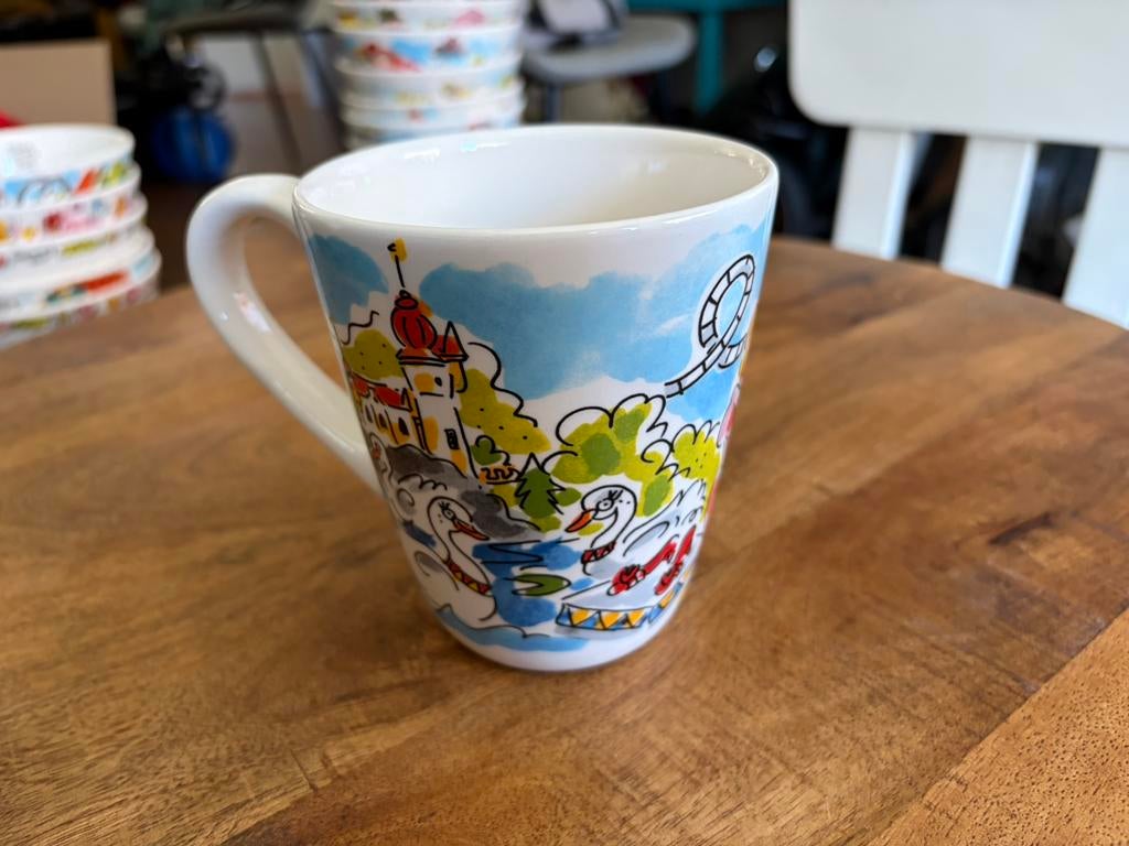 Efteling blond amsterdam mok rode schoentjes, Verzamelen, Efteling, Ophalen, Zo goed als nieuw, Gebruiksvoorwerp