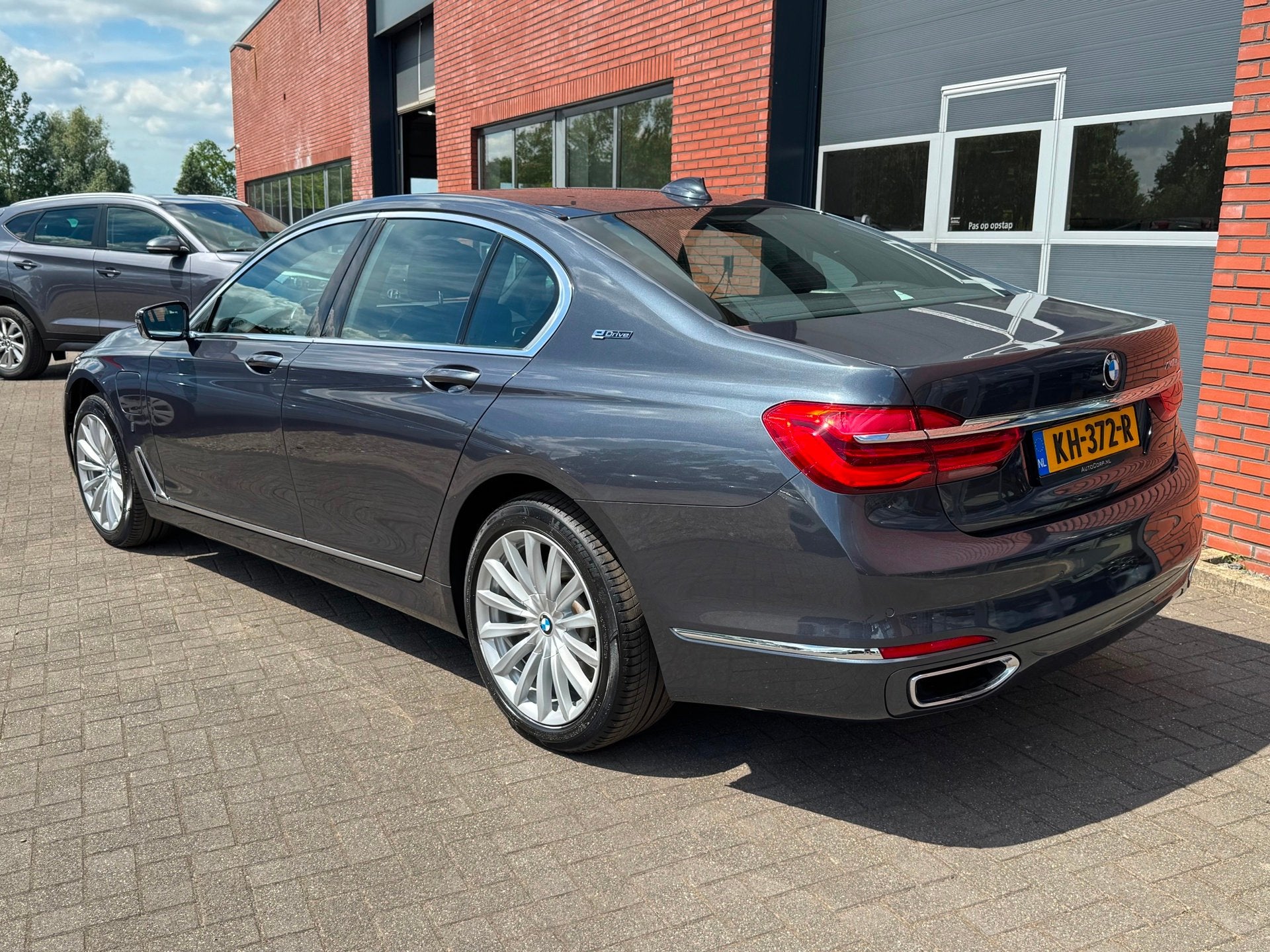 BMW 7-serie 740e iPerformance High Executive, Automaat, 1998 cc, Achterwielaandrijving, Gebruikt