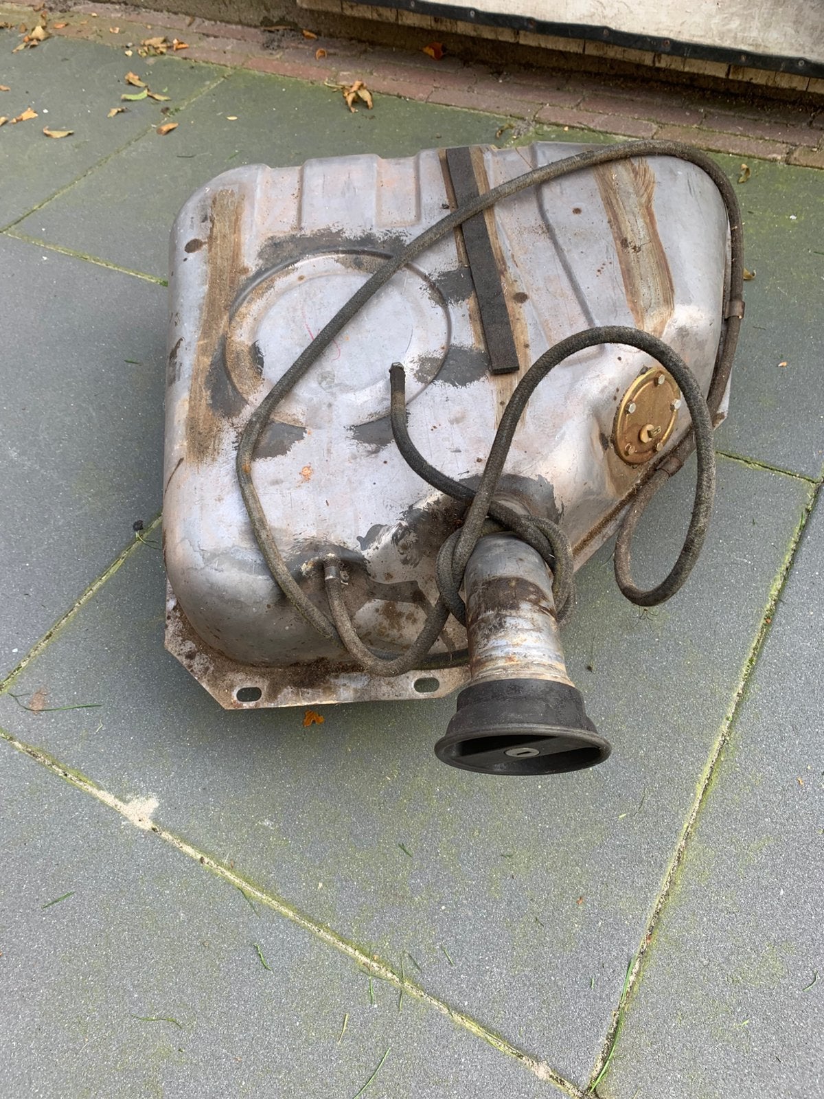 Opel kadett c city brandstoftank, Ophalen, Opel