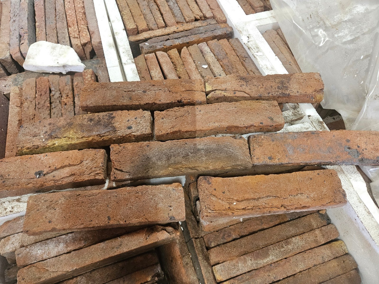 steenstrip 47 doos, Doe-het-zelf en Verbouw, Metselstenen, Ophalen, Nieuw, Bakstenen