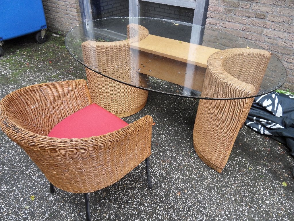 Tuinset met 4 stoelen en glazen blad, wel zwaar., Ophalen of Verzenden, Gebruikt, Aluminium, 4 zitplaatsen