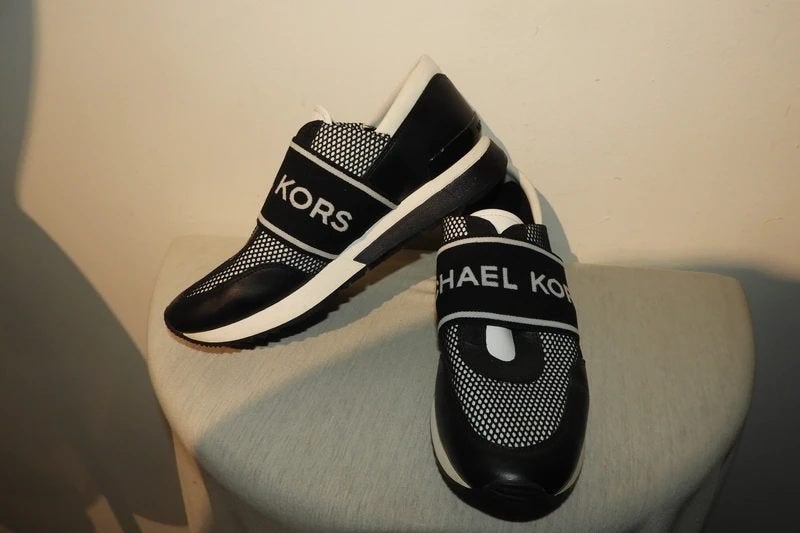 Michael Kors zwarte schoenen merk band gaas stof 38, Michael Kors, Verzenden, Zwart, Sneakers of Gympen