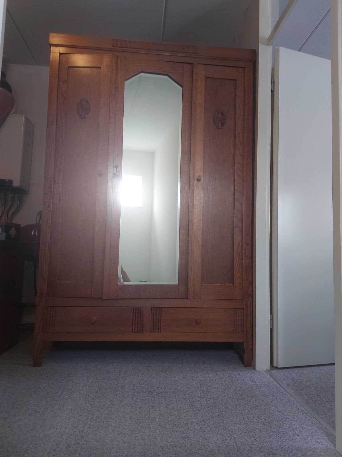 Te koop Brocante kast met spiegel, Huis en Inrichting, Ophalen, 25 tot 50 cm, Minder dan 100 cm