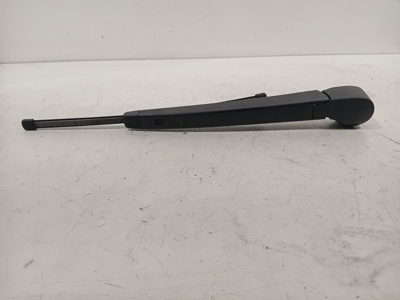 Ruitenwisserarm achterruit Volkswagen Polo, Onderdelen@venauto.nl, Van der Ven Autorecycling B.V., Gebruikt, Ettenseweg 76, 4706 PB Roosendaal, The Netherlands