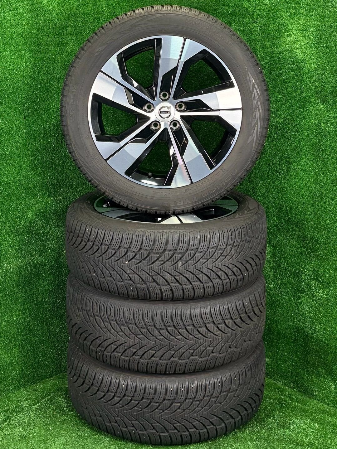 Orig. 18 inch Volvo velgen winterbanden V60 Cross Country, 18 inch, -, -, Banden en Velgen