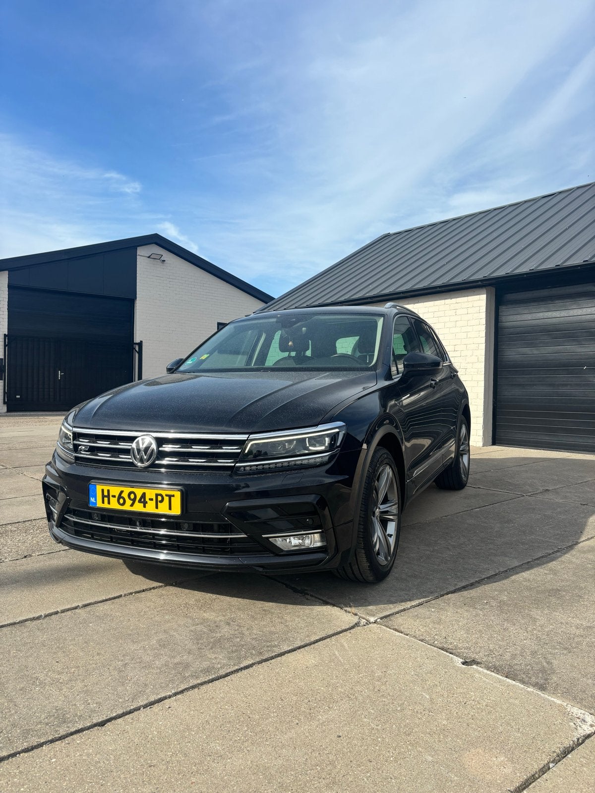 Volkswagen Tiguan 2.0 TDI 140KW 4MOTION DSG 2016 Zwart, Automaat, 2500 kg, Zwart, Leder