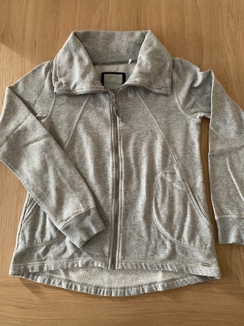 Vest van Esprit , maat Small nog nieuw (R147), Nieuw, Ophalen of Verzenden, Maat 36 (S), Grijs