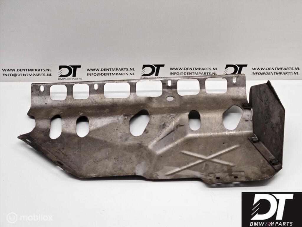 Hitteschild uitlaat BMW M5 E34 S38 11621317877, Gebruikt, Ophalen of Verzenden, BMW, BMW